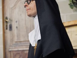 Im Kloster ist der Teufel los